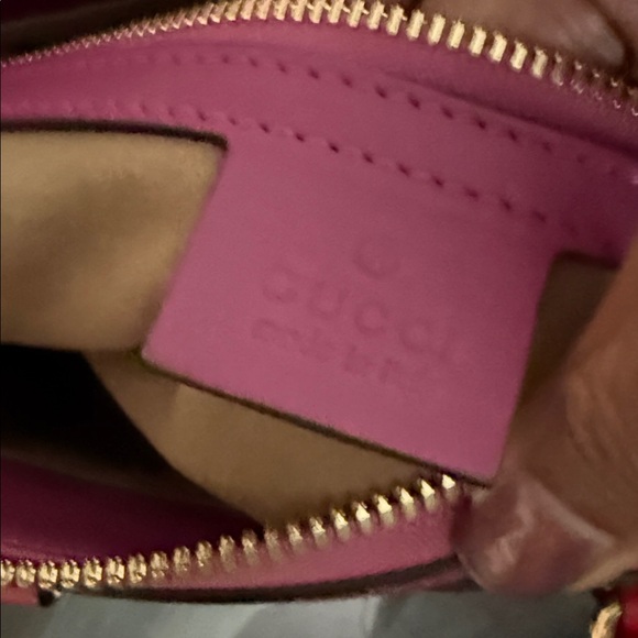 Gucci Beige and Pink Satchel with Red Accents - Picture 9 of 11